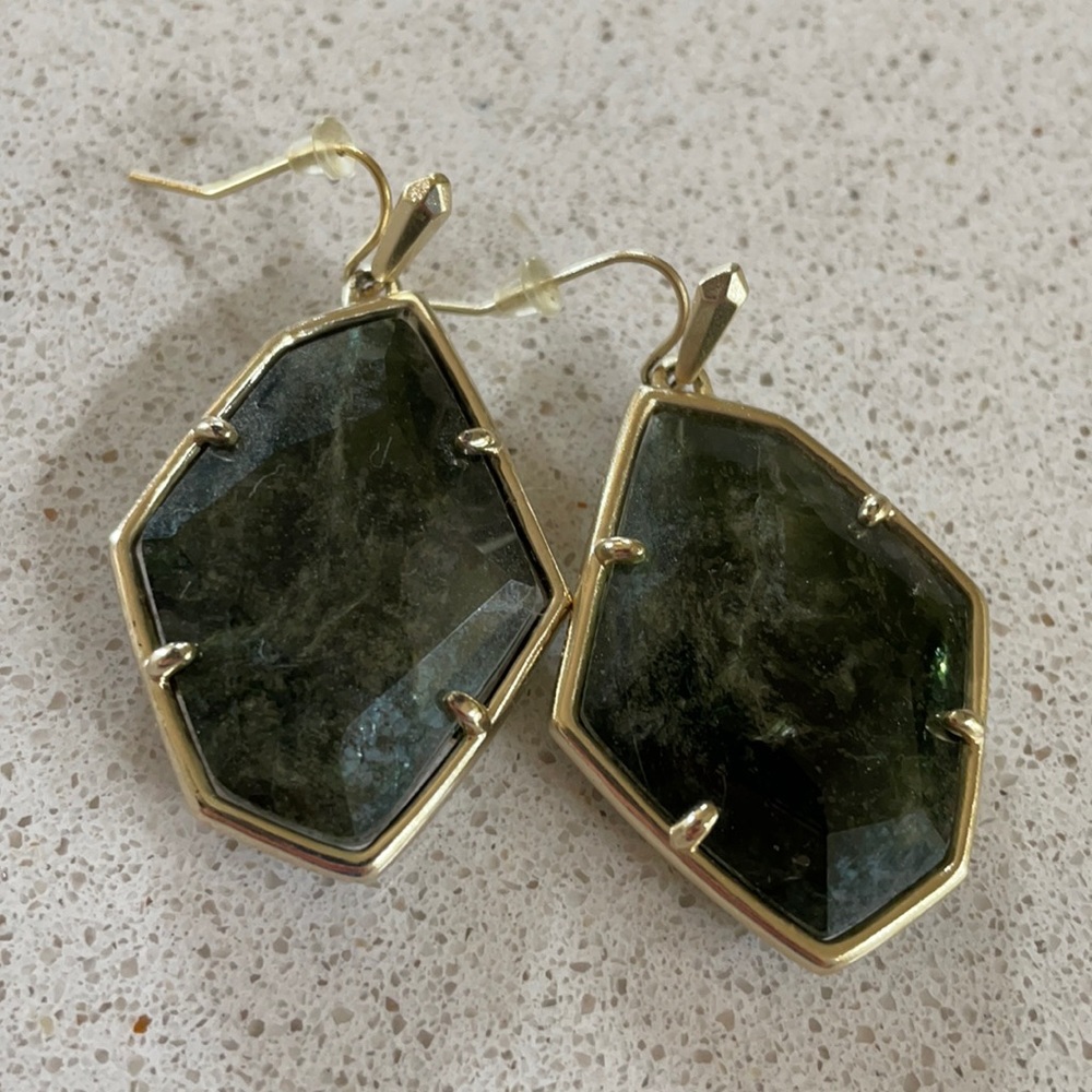 Kendra Scott Dunn Drop earrings in Sable Mica